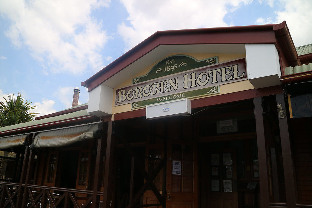 Bororen Hotel Motel Exteriör bild